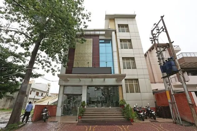 OYO 5663 GS Inn