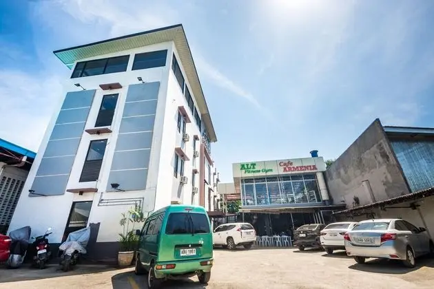 OYO 569 Alt Complex - Dış Mekan