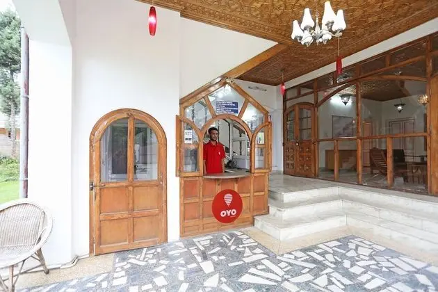 OYO 5735 Hotel Ashai - Lobi