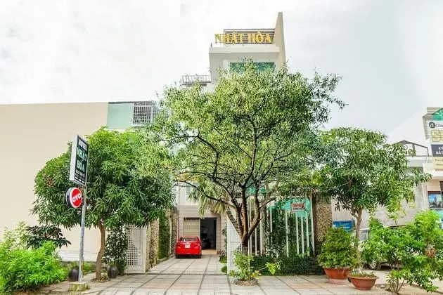 OYO 576 Nhat Hoa Hotel