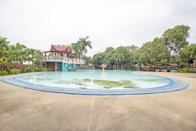 OYO 582 Hacienda Darasa - Havuz