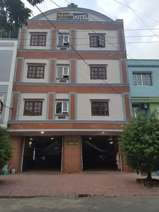 Oyo 588 Vi Thao Van 1