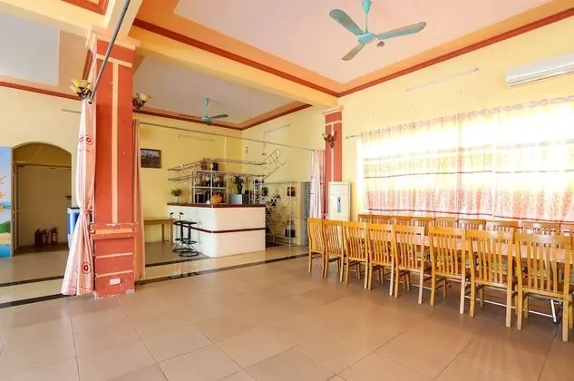 OYO 593 Bach Duong Hotel - Yerinde Yemek
