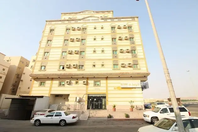OYO 594 Taj Lamar Furnished Apartments