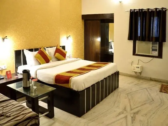 OYO 5963 Hotel Kartikey - Öne Çıkan Resim