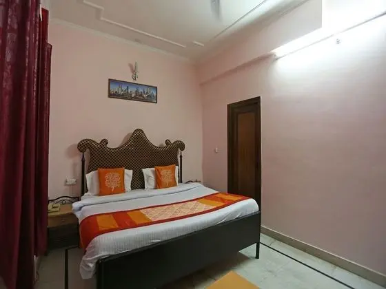 OYO 6001 Hotel City Palace