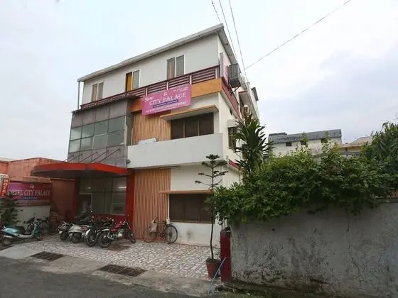 OYO 6001 Hotel City Palace