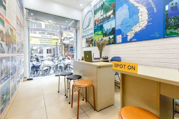 OYO 604 Queen Hotel (spot-on) - Lobi