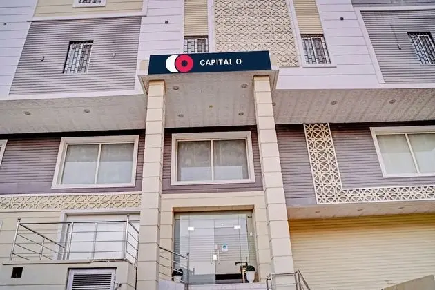 OYO 605 Tafwij Hotel - Dış Mekan