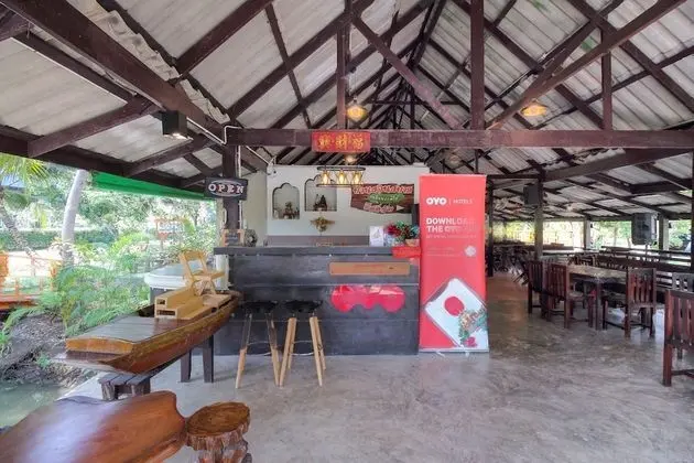 OYO 606 Baan Suansabai Pleanpanmai Resort Amphawa - Lobi