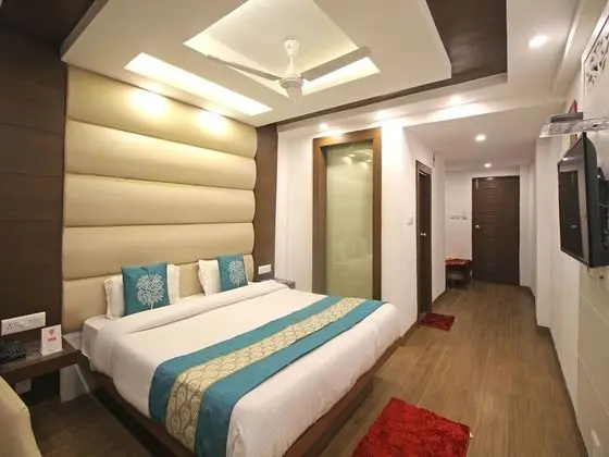 OYO 6119 Hotel Royal Classic - Oda