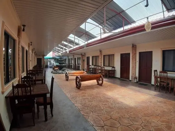 OYO 612 New Casamila - Dış Mekan