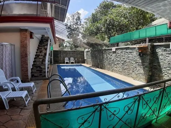 OYO 612 New Casamila - Havuz