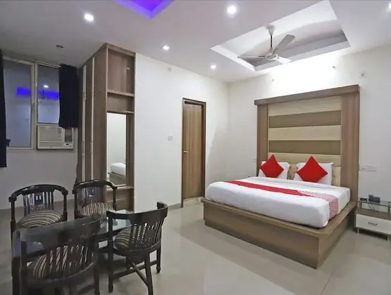 OYO 6137 Hotel Star