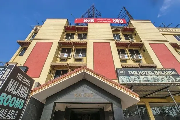 OYO 6145 The Hotel Nalanda