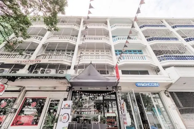 OYO 615 Bossa House Hostel & Cafe