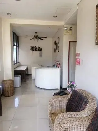OYO 623 Regina Carmeli Pension - Lobi