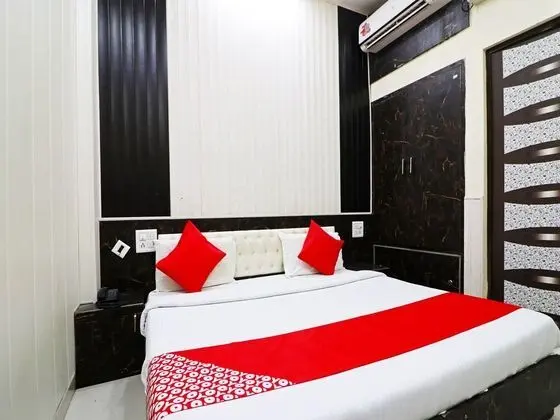 OYO 62361 Silver Pearl Beach Resort - Oda