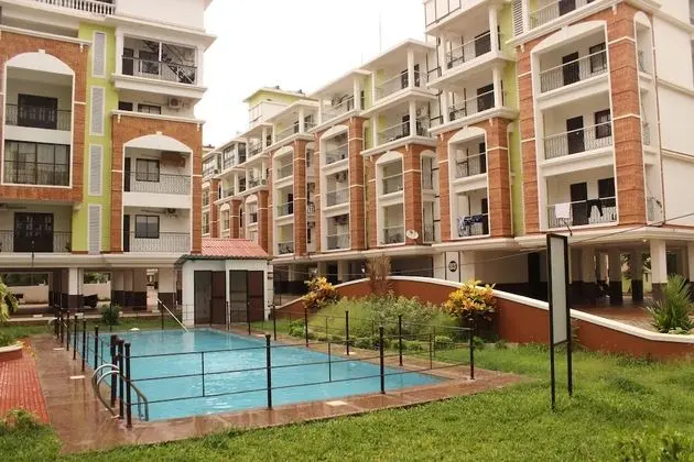 OYO 6237 Home Cozy 2BHK Candolim - Havuz