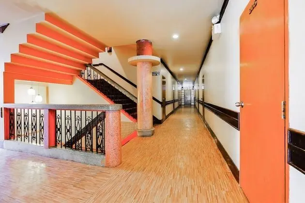 OYO 629 Chaytalay Palace Hotel - İç Mekan