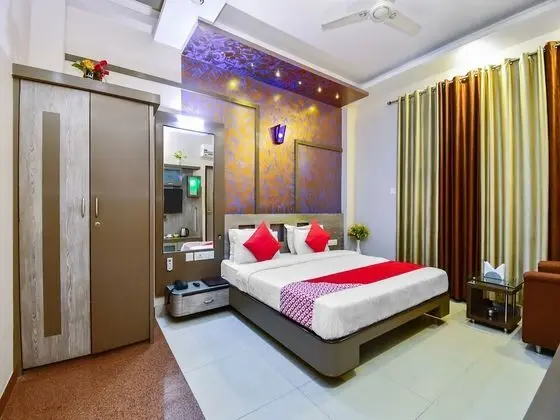 OYO 6296 Hotel Park Avenue