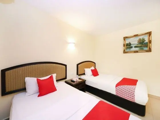 OYO 635 Seven Days Hotel - Oda