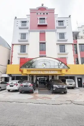 OYO 637 Yasmin Hotel
