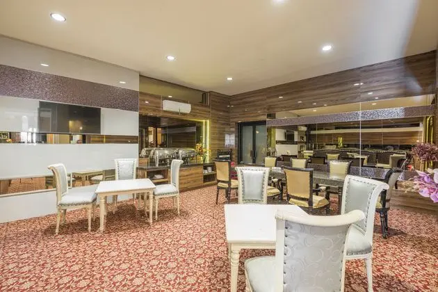 OYO 637 Yasmin Hotel - Lobi