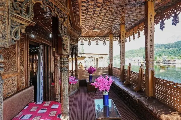 OYO 6410 Amina HouseBoat - İç Mekan