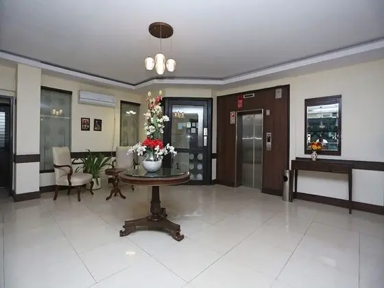 OYO 645 Hotel Paharganj Tourist International - Lobi