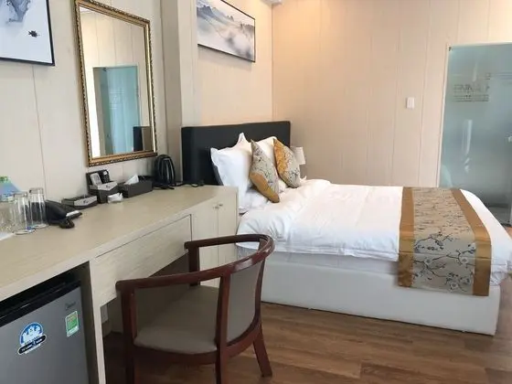 OYO 648 Vienna Hotel - Oda