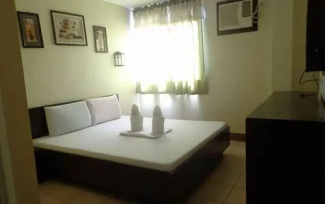 OYO 663 Paradise Apartelle Novaliches - Oda