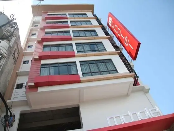 OYO 666 Mc Hotel Fairview - Dış Mekan