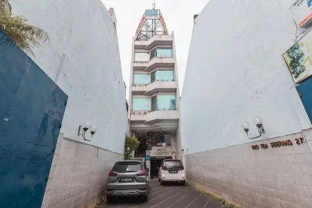 OYO 671 Hotel Capitol