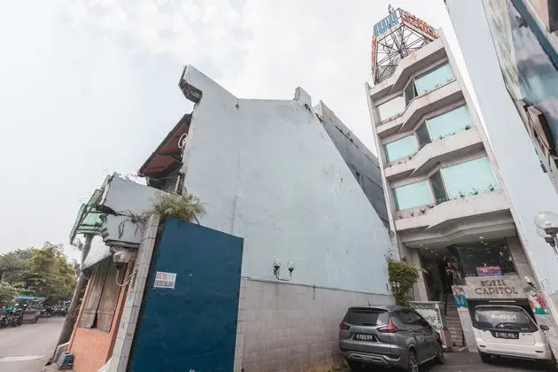 OYO 671 Hotel Capitol