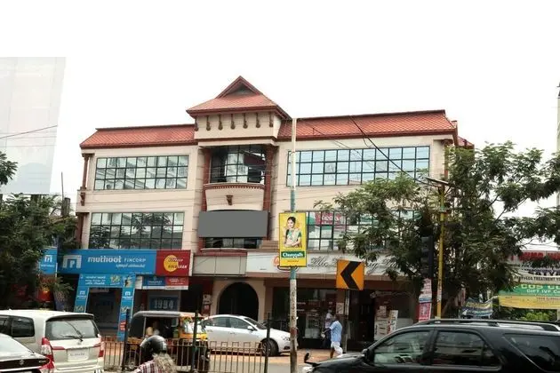 OYO 6711 Geojo Residency