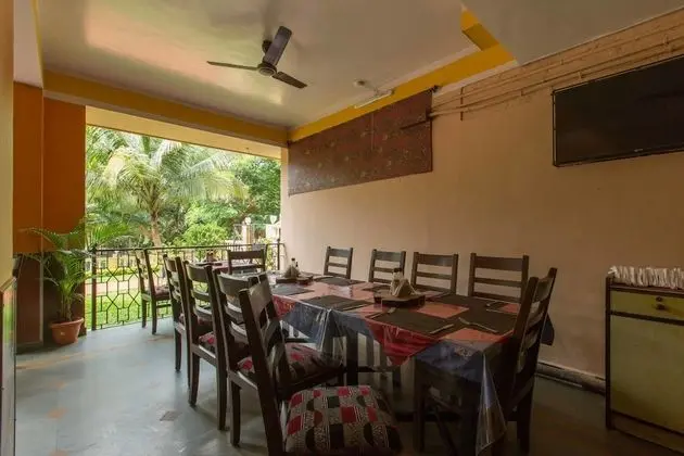 OYO 6807 Picnic Plaza - Yerinde Yemek