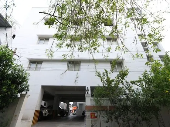OYO 683 Hotel Sri Chakra Inn