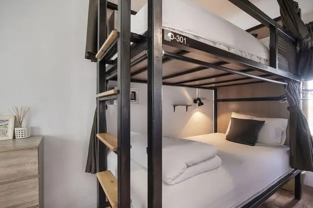 OYO 685 Am Bed Hostel - Oda