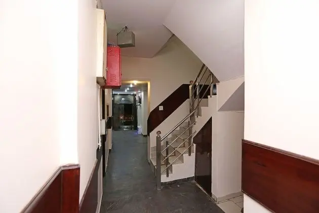 OYO 6886 Hotel Gold Palace - Lobi