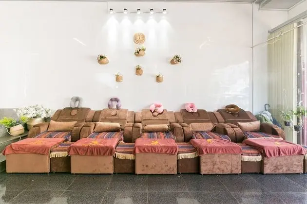 OYO 692 Trang Pham Hostel - Spa