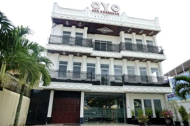 OYO 694 Khasanah Residence
