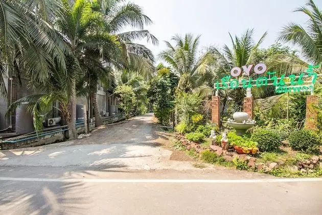OYO 696 Reuntonnam Amphawa - Dış Mekan