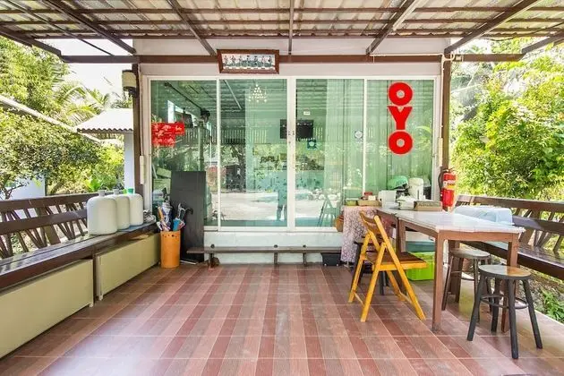 OYO 696 Reuntonnam Amphawa - Lobi