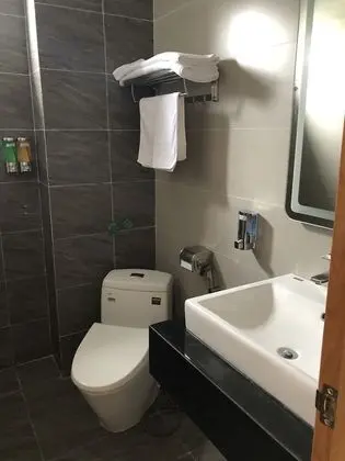 OYO 697 Cam Ranh Hotel 2 - Banyo Tipleri