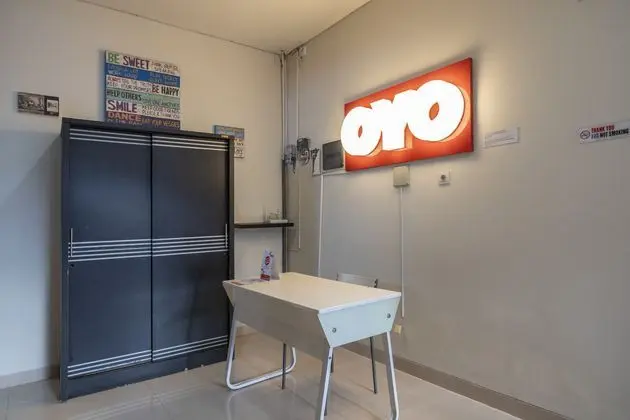 OYO 697 Olivia Inn Denpasar - Lobi