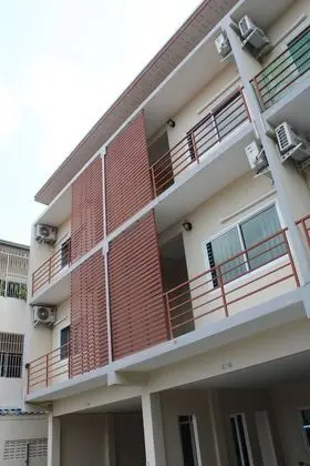 OYO 698 Pattaya City - Dış Mekan
