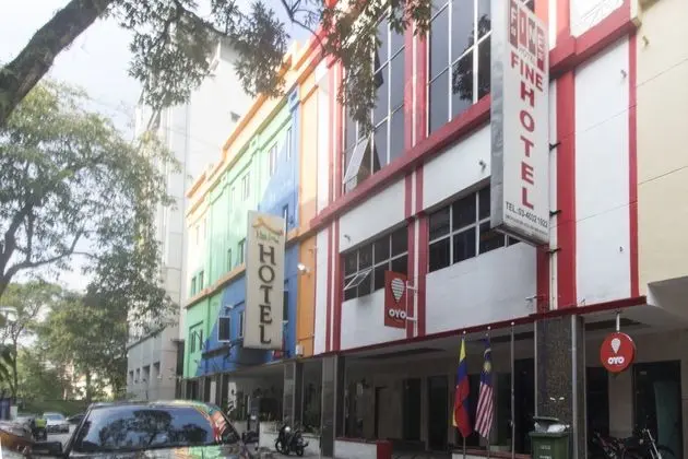 OYO 700 Fine Hotel