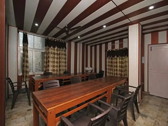 OYO 7028 Hotel Krishna And Restaurant - Yerinde Yemek