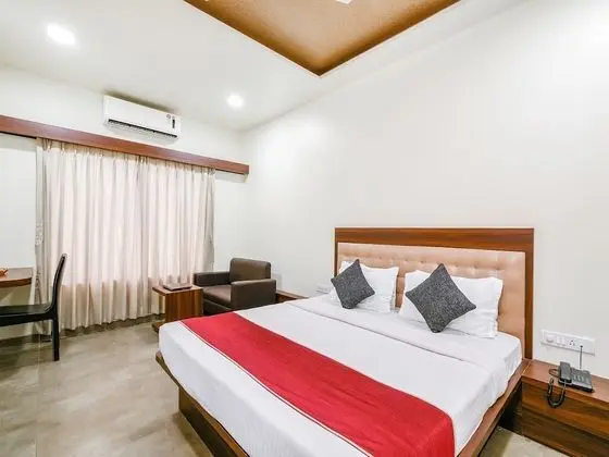 OYO 7057 Global Inn